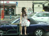 [Entertainment] AV girls stand on the outside of the vehicle, to play tricks from the back is the best PART 