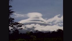 ムラピ 유황/자바 섬의 방치 유형 Jan2001 Murapi Volcano Pyroclastic type eruption