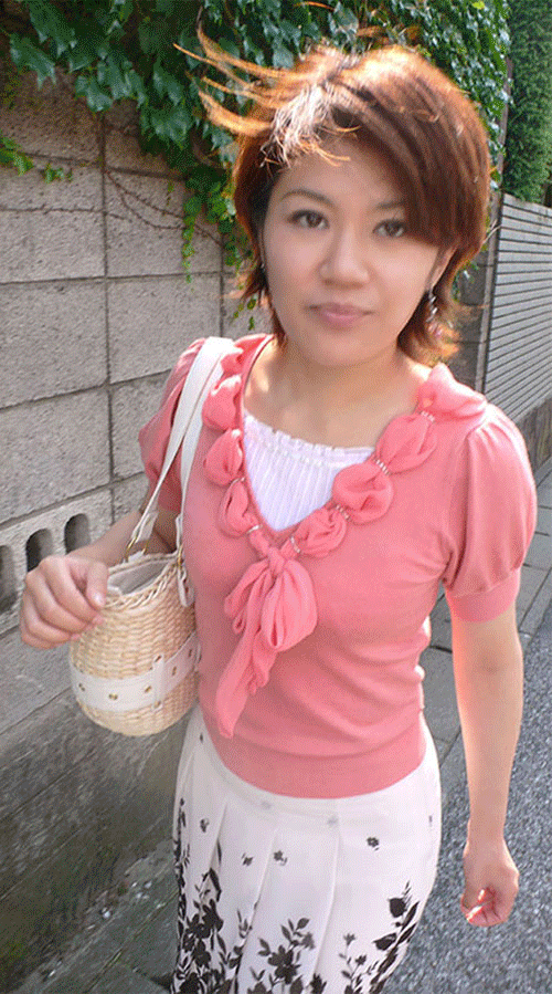 Urinating in public, the TSE's wife Yuko is also two years after